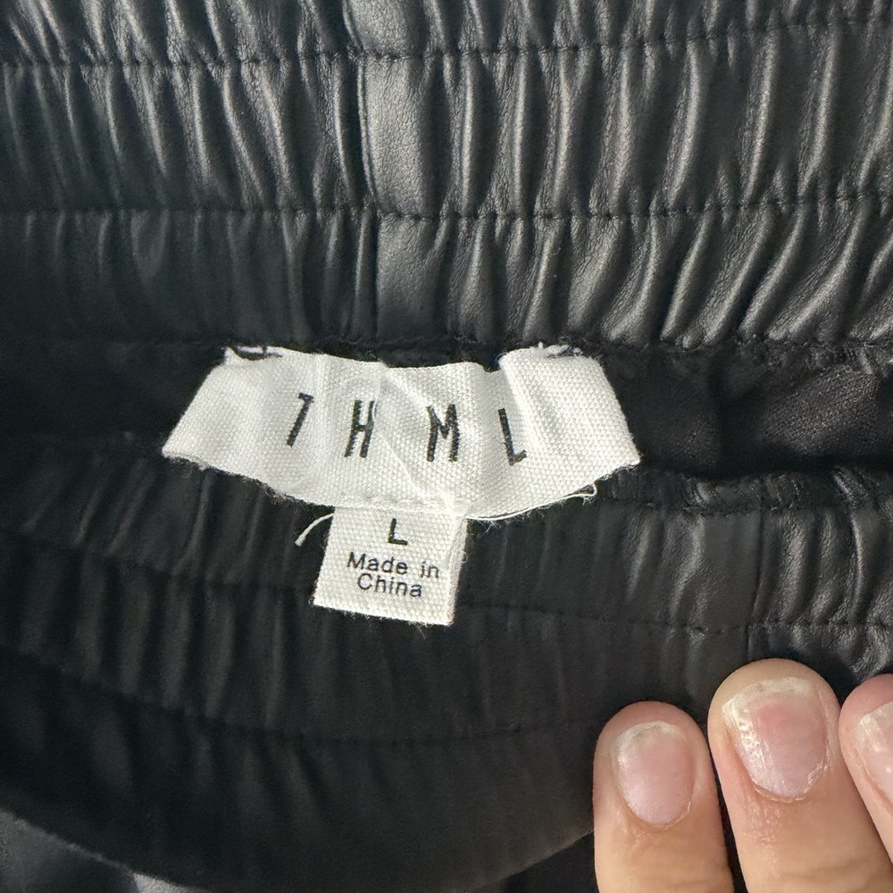 THML Faux Vegan Leather Cargo Jogger Pants Black Elastic Waist Women's Large - Picture 2 of 8